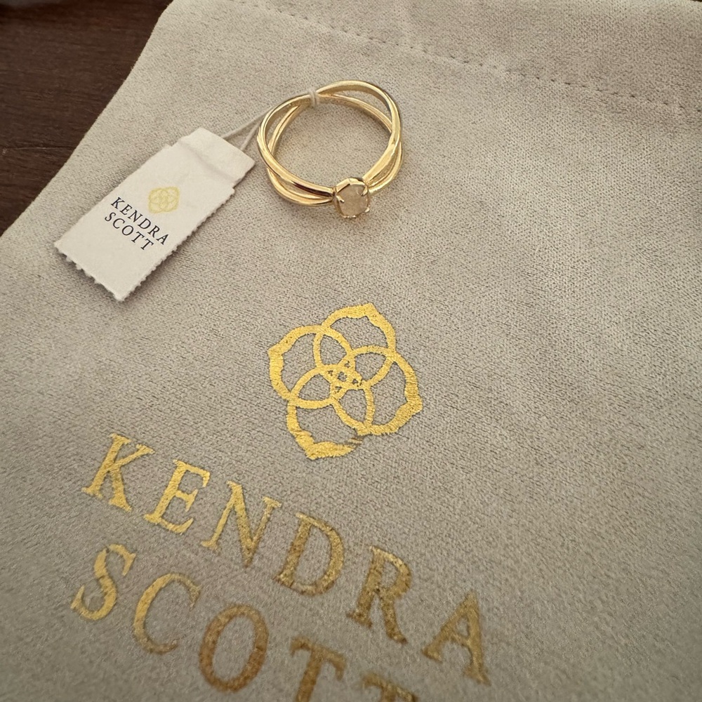 Kendra Scott Emilie Ring
